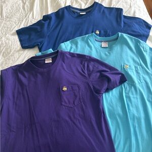 Brooks Brothers supima cotton logo T-shirts, size large. Like New